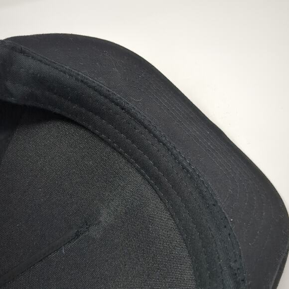 Eat Cupbop Poop Gold Snapback 5 Panel Cap Black One Size Adjustable Vented Holes - Picture 8 of 9